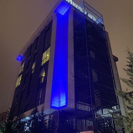 On4 Rooms & Suites Istanbul Exterior photo